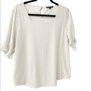 🟢Adrianna Papell Off White Lace Top Size L